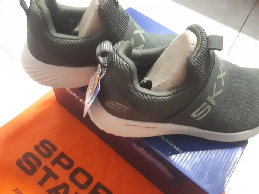 SALE : SKECHERS BOUNDER BEARKO (NEW)