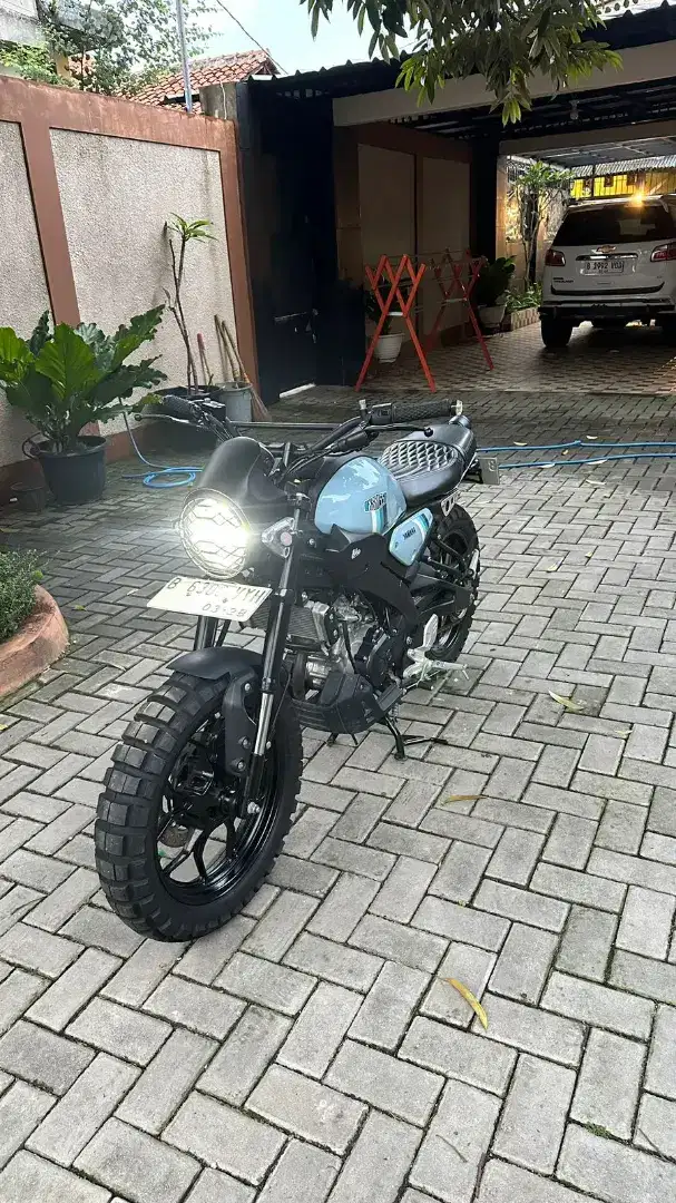 FORSALE YAMAHA XSR 155 2023