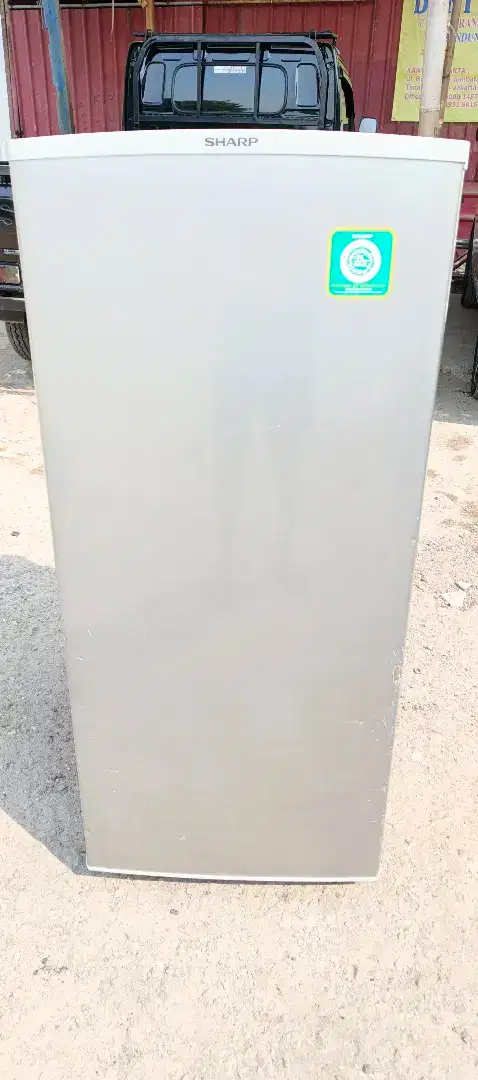 Freezer standing sharp tipe terbaru