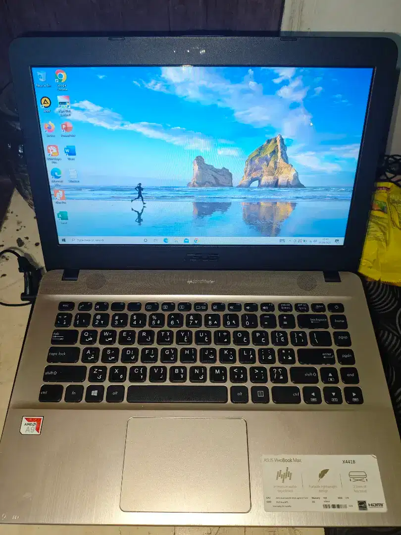 Jual Laptop Asus Vivobook Ram 4 GB AMD A9