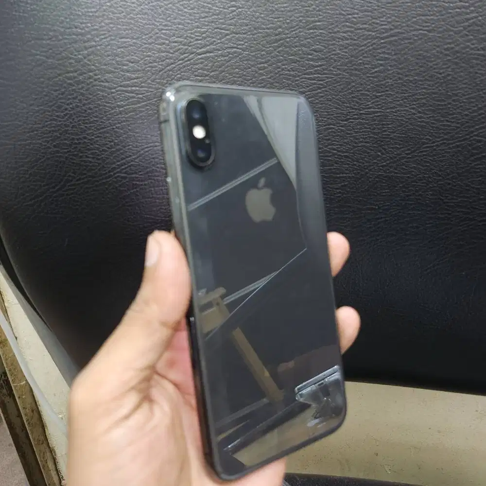 iPhone X 64GB iBox