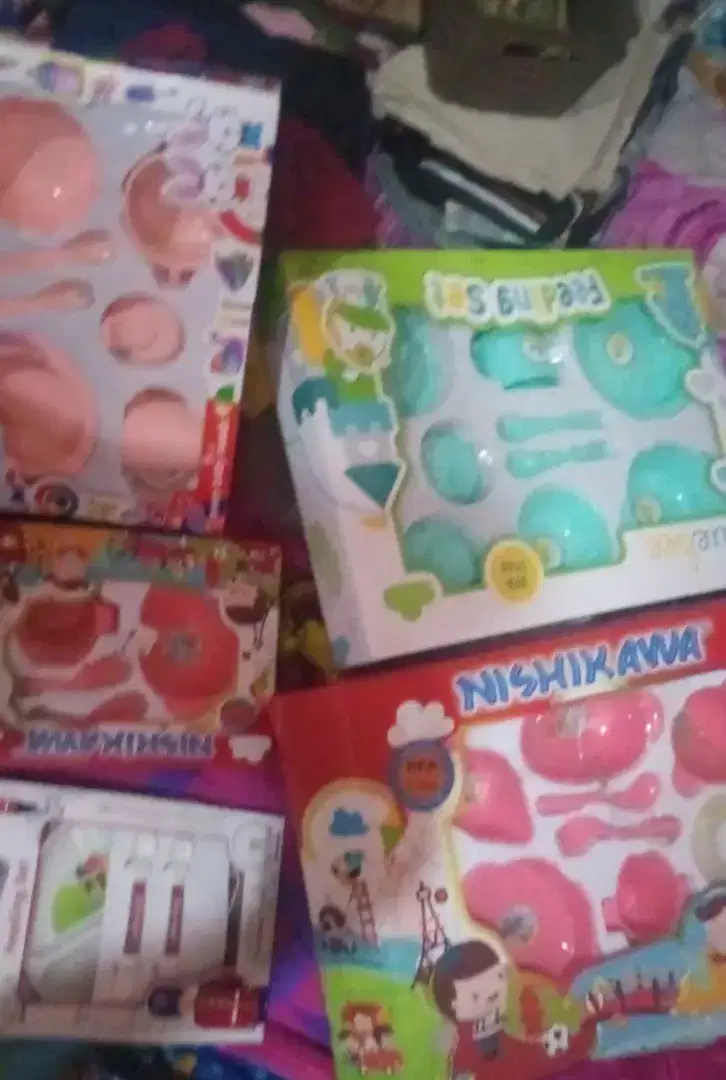 Preloved tempat makan bayi (ex.kado)
