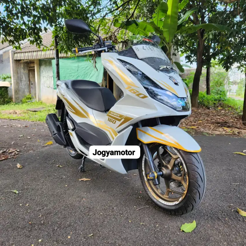KM LOW 9RB Honda PCX 160 Abs tahun 2024