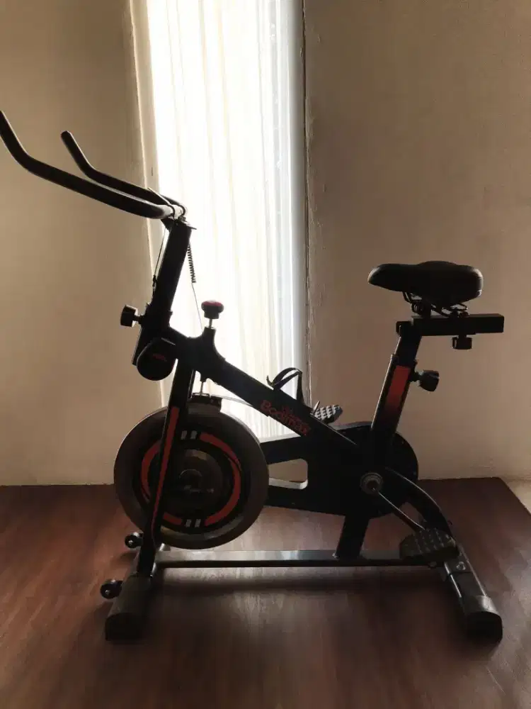 Sepeda statis bodymax