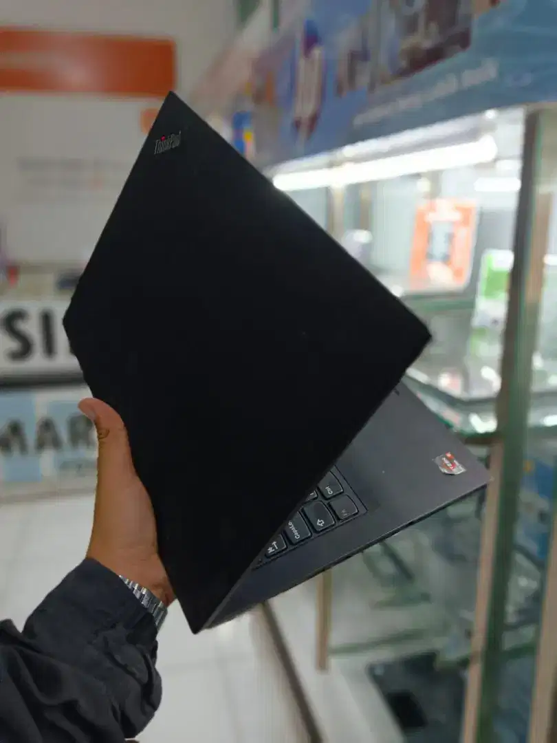 Laptop thinkpad ryzen bisa kredit bayar bulan depan