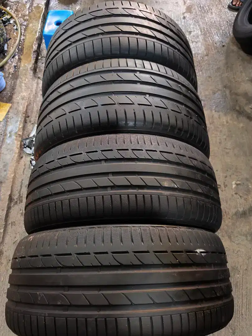 Bridgestone Potenza runflat 275 35 R20 & 245 40 R20