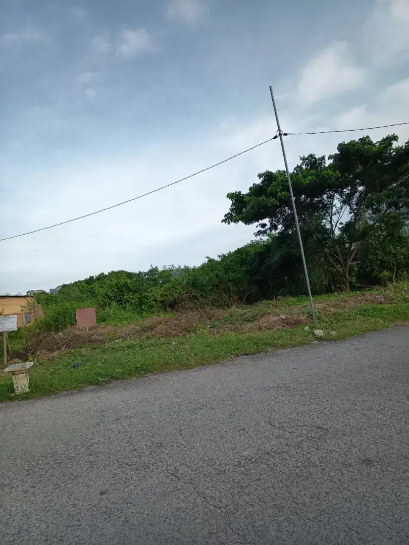 Jual tanah uk 10x10 jln depan 8 meter cocok buat usaha