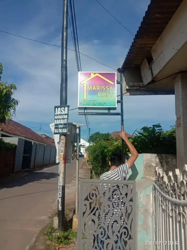 Neon box neonbox plang nama toko