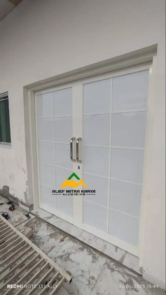 Pintu, Kaca, Kusen, Pintu aluminium, Pintu ACP, Hitam dan Putih