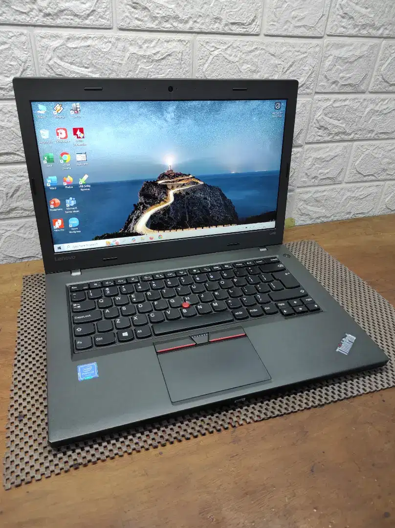 Lenovo Thinkpad L460 intel Pentium Quadcore (8/256gb) 14 inch FHD