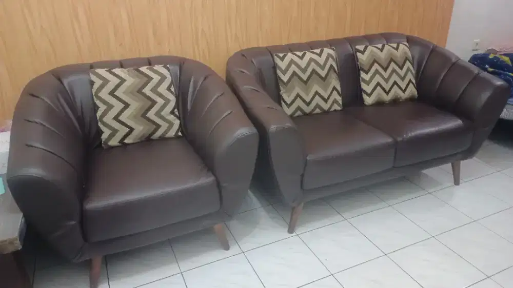 Kursi sofa 2 seater + 1 seater