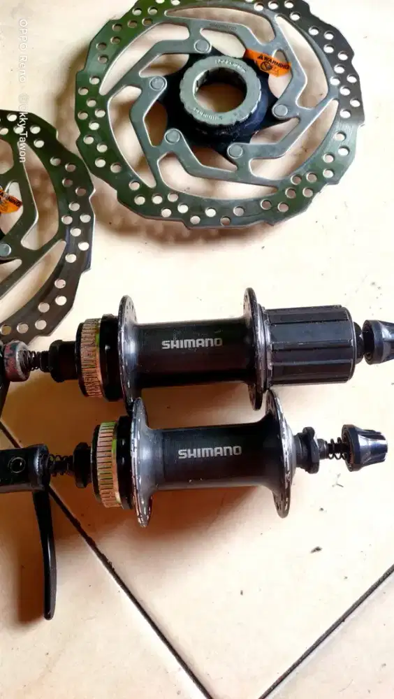 Free hub dan rotor simano 32 hole