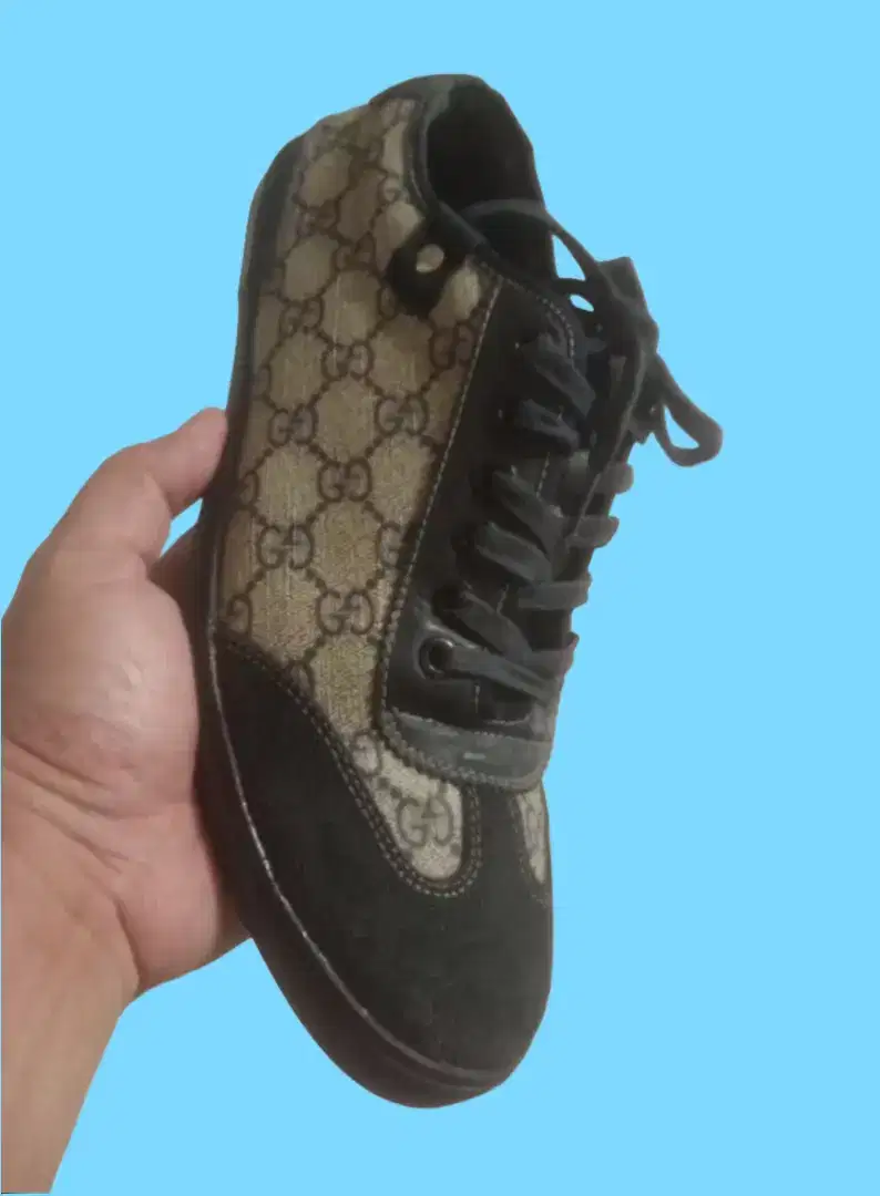 Sepatu GUCCI Suede leather  Pattern Monogram size 41 (prelove) mewah