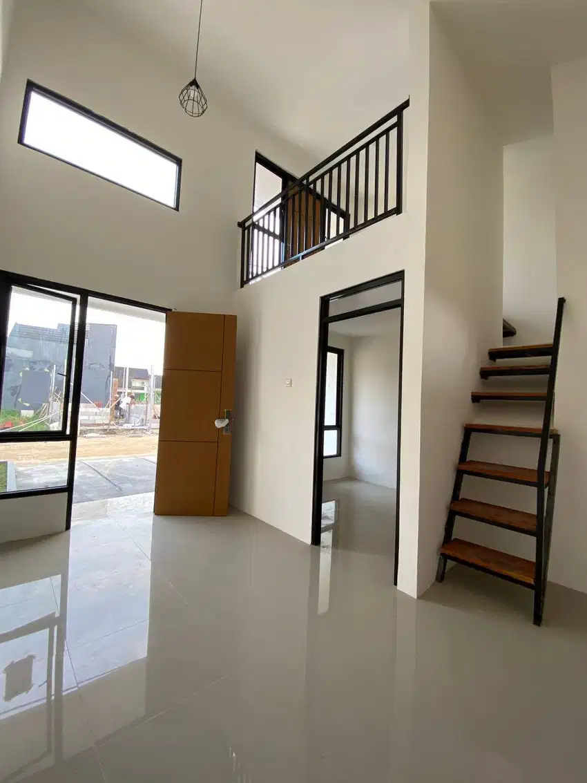 Dijual rumah unit ready konsep balkon dan mezzanin 400jtan