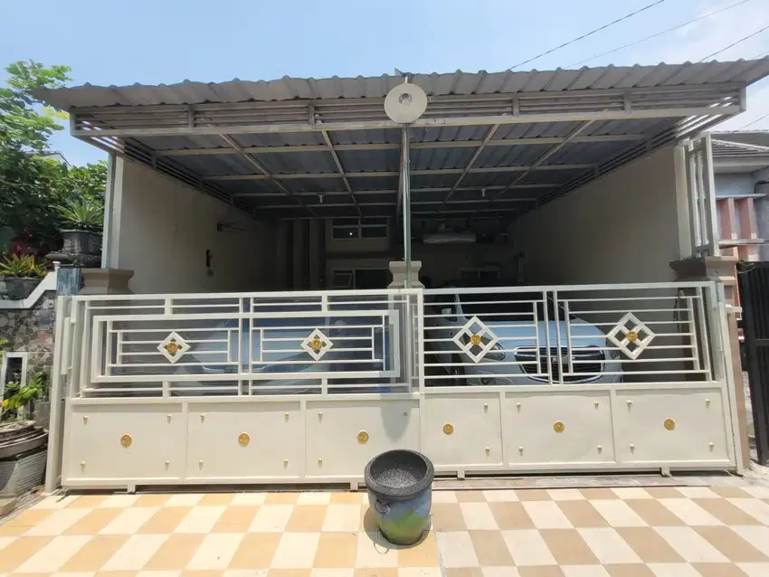 Rumah sudah renov wuapik