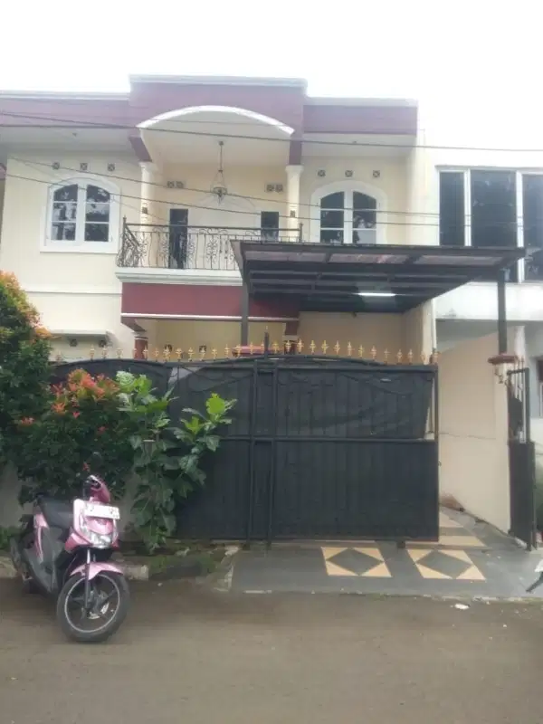 Rumah 2 Lt. SHM di Bumi Cimanggis Indah Siap Huni