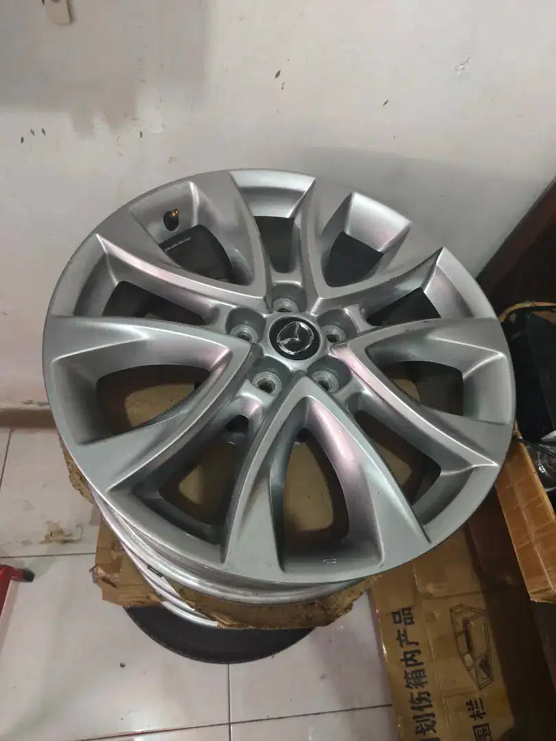 Velg R19 ex Mazda CX5