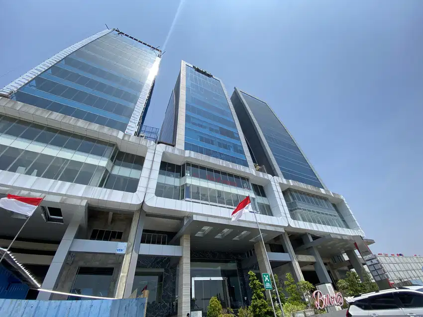 Sewa Kantor Burz Tower Luas 256 M2 Fitted di Pantai Indah Kapuk