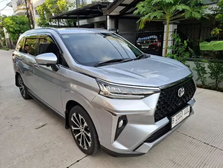 Veloz Q CVT 2023.