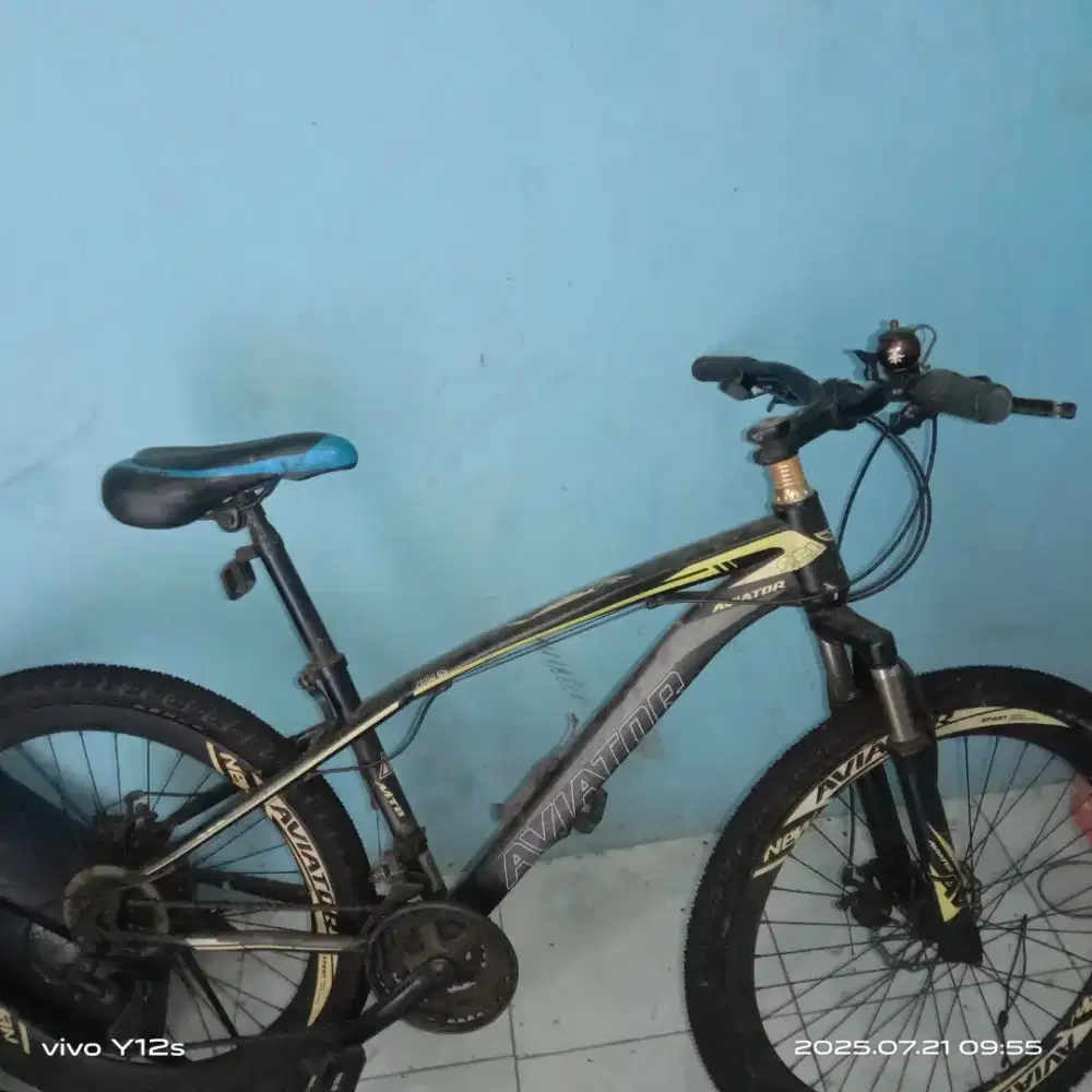 Di jual sepeda aviator mtb 26
