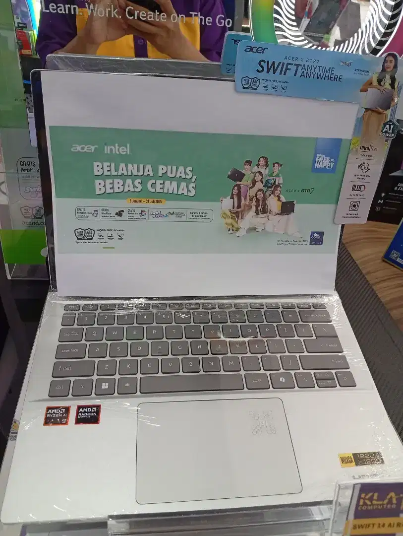 Laptop Acer Swift AI Touchscreen AMD Ryzen AI 9 RAM 32GB SSD 1TB 880M