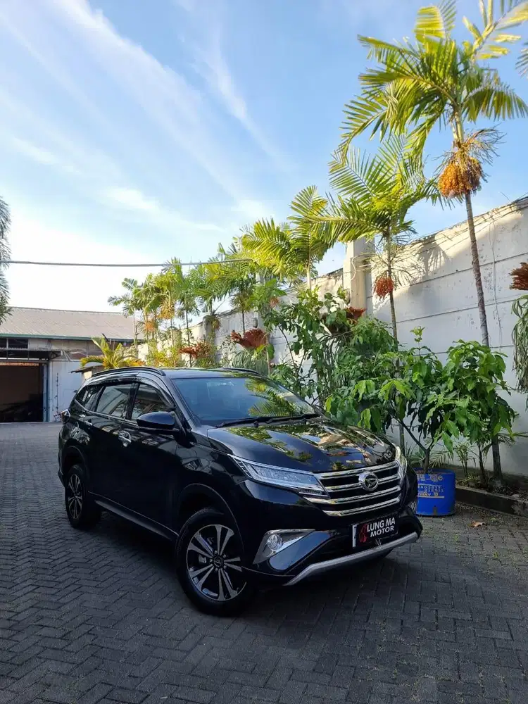 Terios R Mt 2022 km 7 ribu