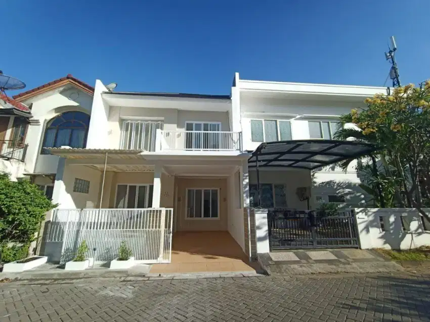 RUMAH TAMAN MUTIARA PAKUWON CITY CLUSTER DEPAN, SEMI FURNISH