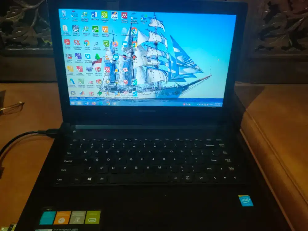 Lenovo G40 30 Intel inside Ram 4GB