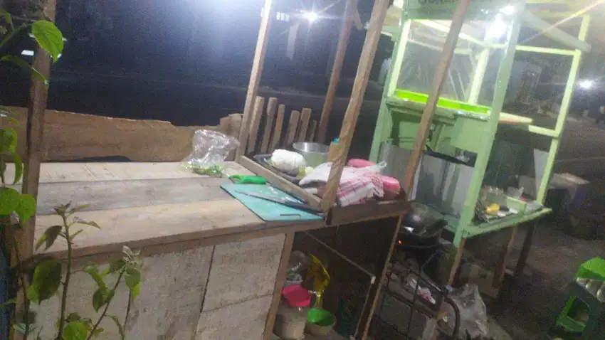 Gerobak gorengan