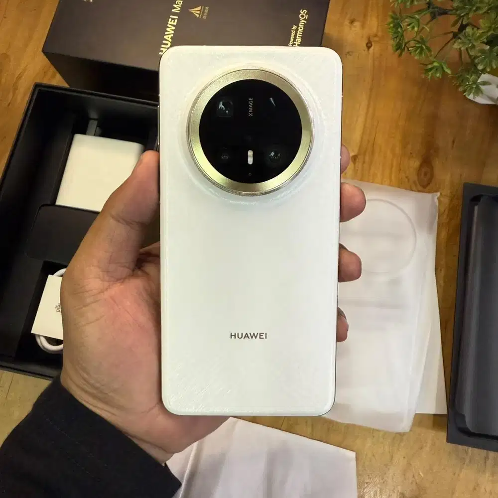 Huawei Mate 70 Pro Plus 16/1TB White Harmony os Playstore Pajak resmi