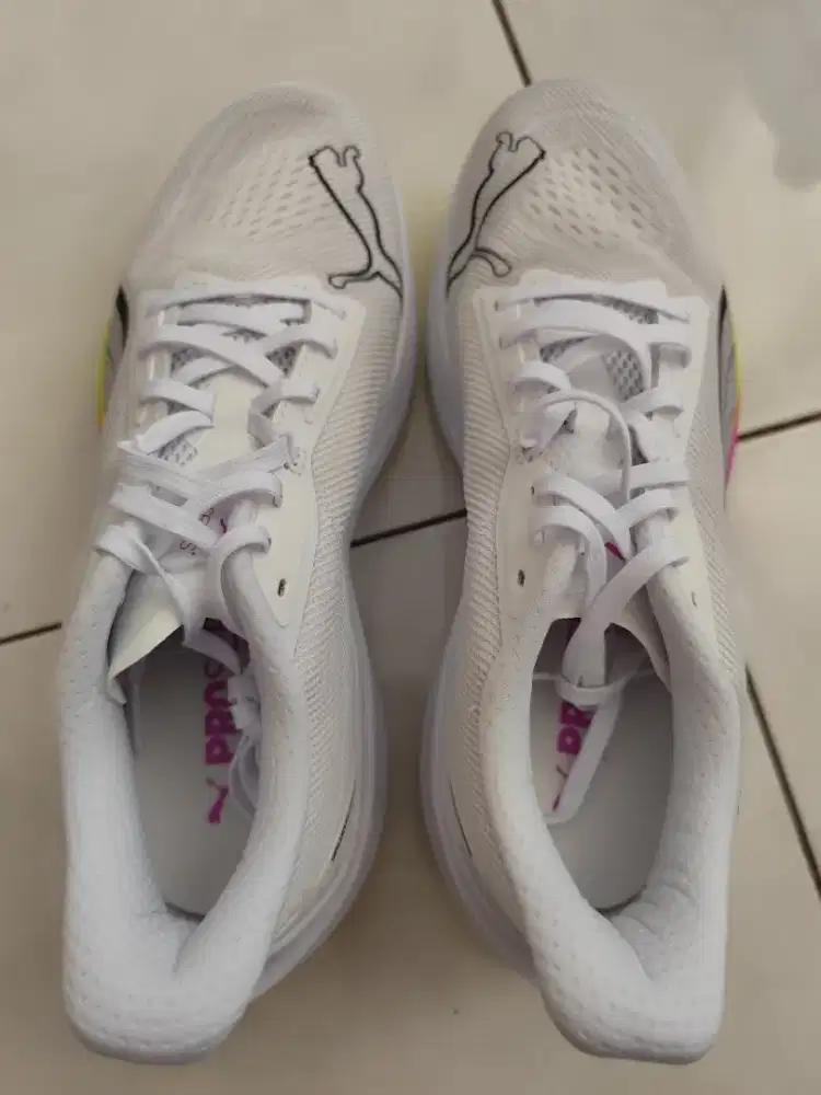 Dijual sepatu running PUMA DARTER PRO