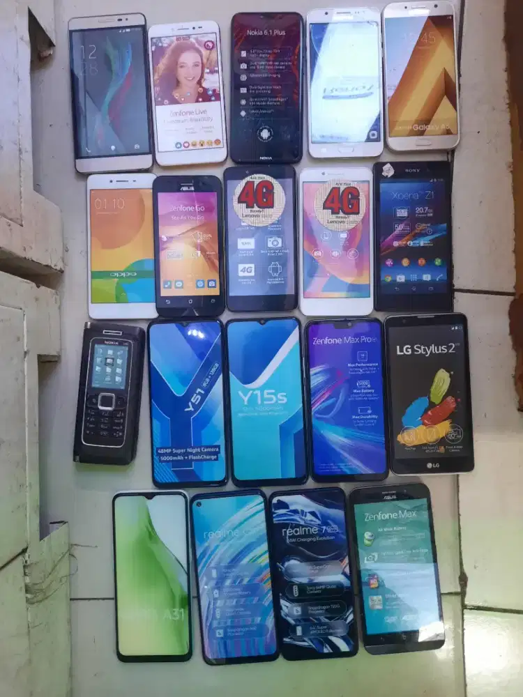 Pajangan hp/Dummy hp,Hp mainan buat pajangan dkonter,utk prank/syuting