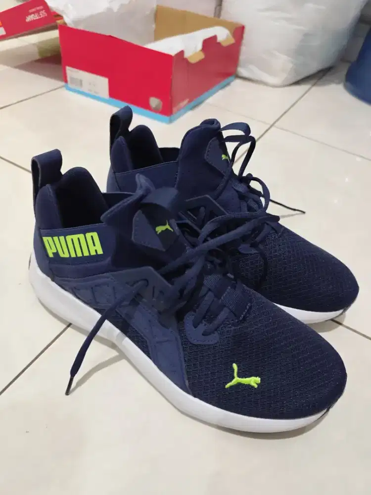 Dijual sepatu running PUMA SOFTRIDE ENZO NXT