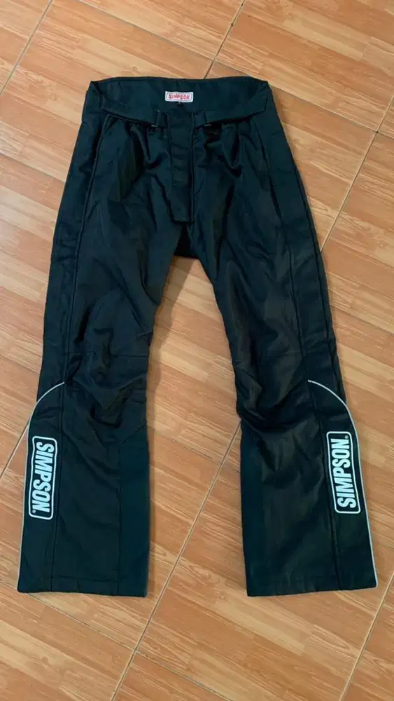 Celana Simpson Riding