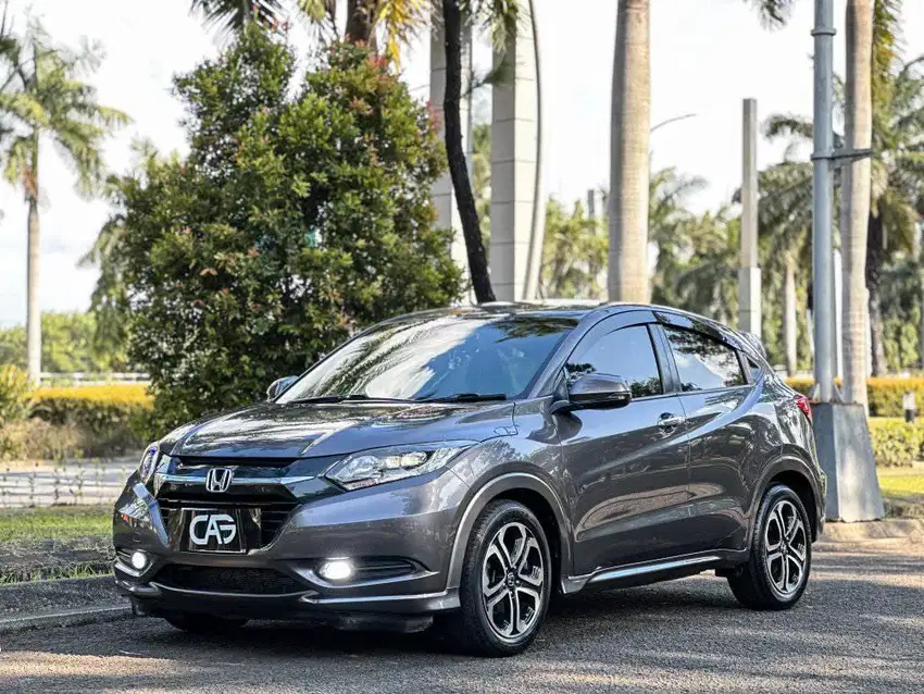 HR-V Prestige AT 2015/HRV Prestige matic automatic abu 2015