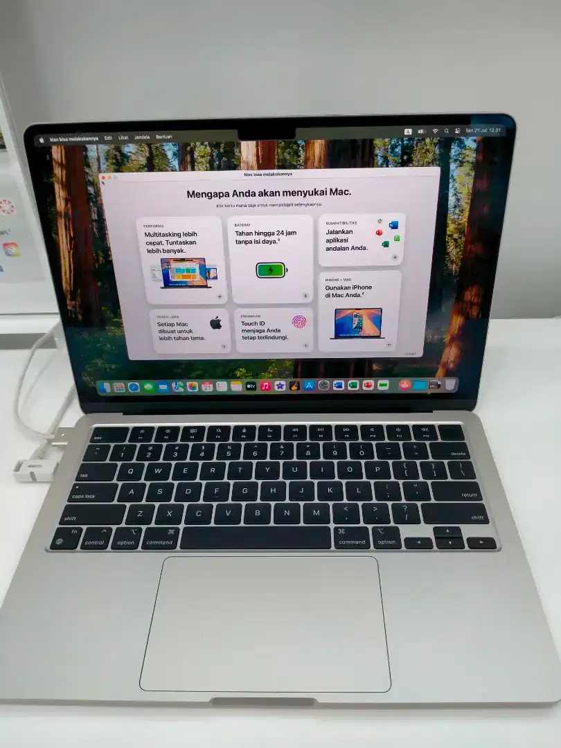 MacBook Air M2 13inch cicilan 0% tanpa kartu kredit