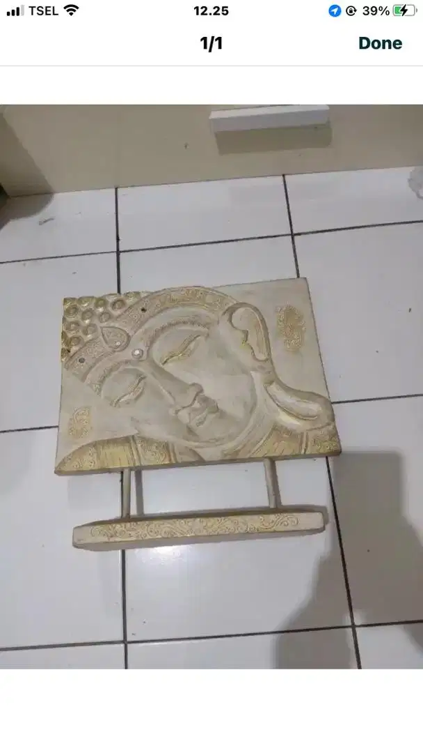 pajangan dinding buat diatas meja