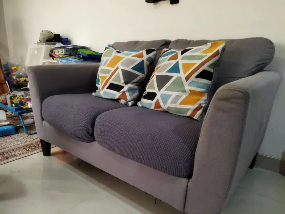 Dijual sofa 2 seats