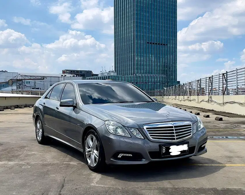 Mercedes-Benz E250 Avantgarde TDP.10jt