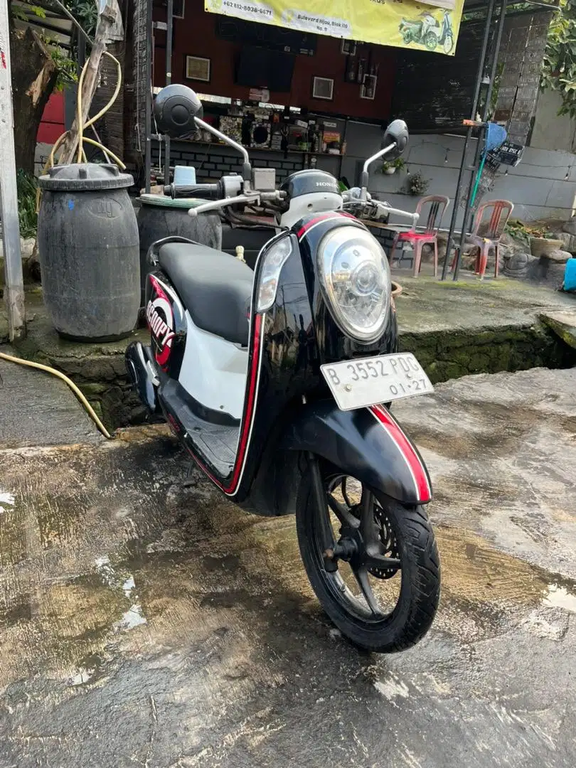 HONDA SCOOPY ESP ISS 2017
