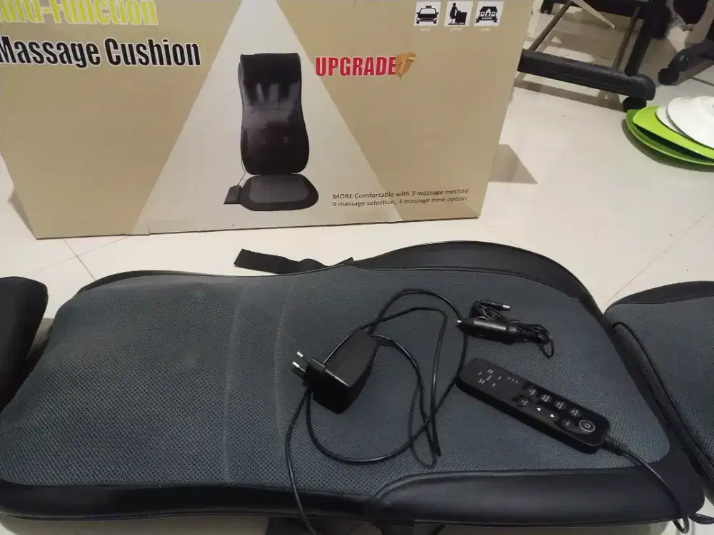 Kursi massage beli di AZKO tipe upgrade