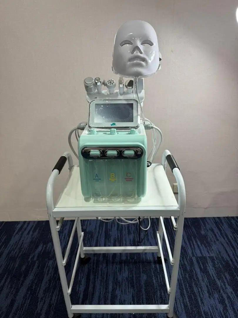 Mesin Hydra Facial 7 in 1