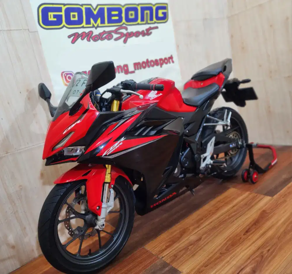 HONDA CBR 150R 2023