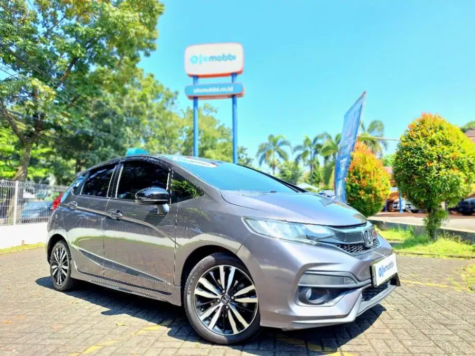 [OLXmobbi] SALE - HONDA JAZZ 1.5 RS MATIC 2019