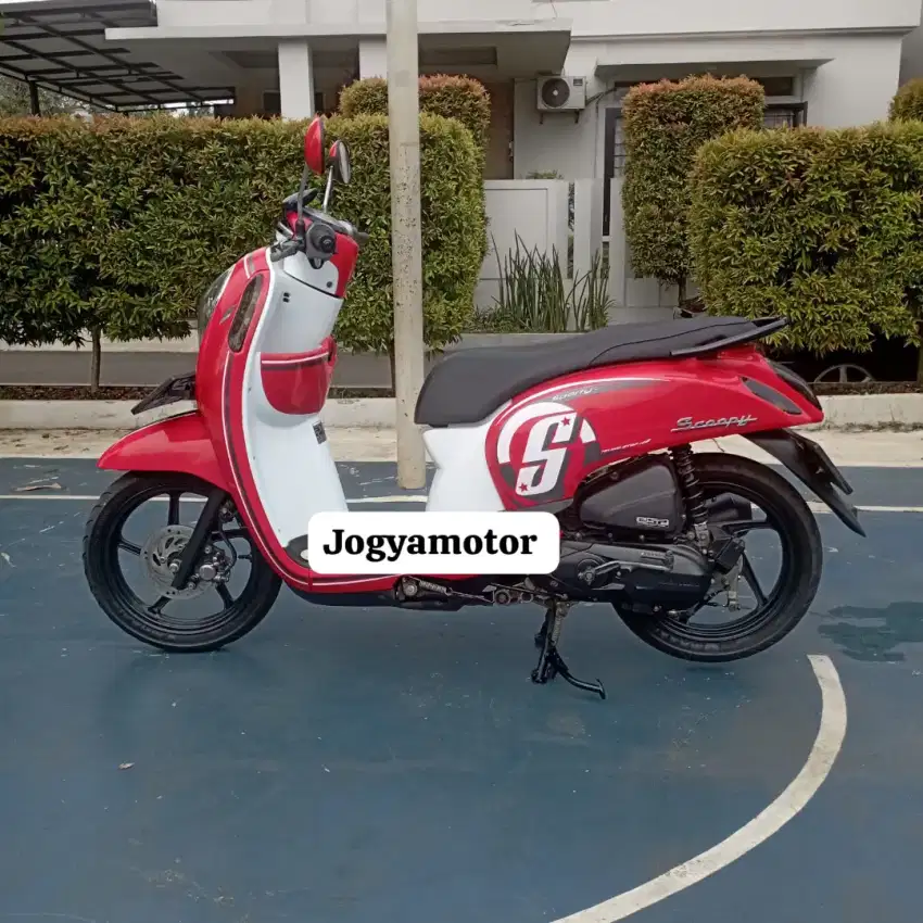 Honda scoopy fi 2017 cash & credit