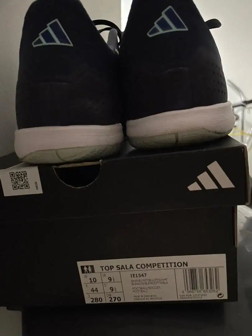 Sepatu Futsal Top Sala Competition
