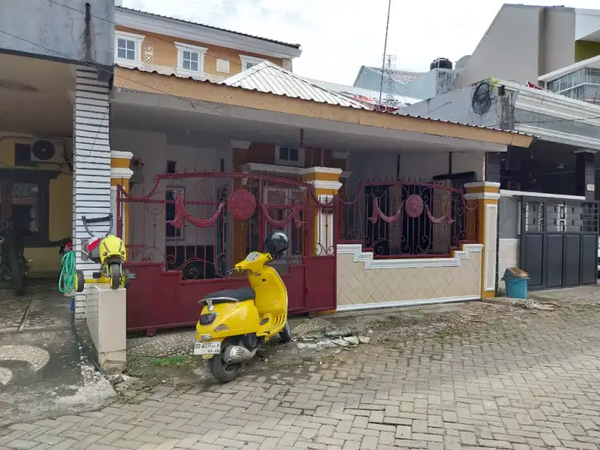 Rumah Dpn KAMPUS UNISMU MAKASSAR