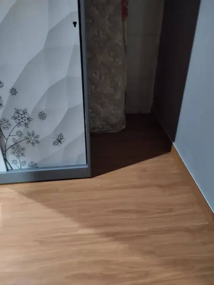 Jasa pasang spc vinyl