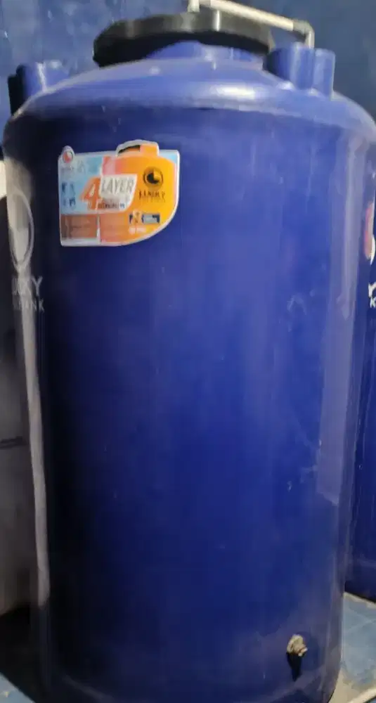 Tangki air / tandon air / toren air volume besar 1500 litrr