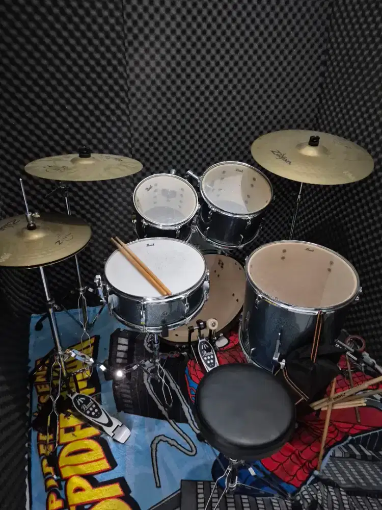 Drum Akustik PEARL ROADSHOW 
RS525SB/C